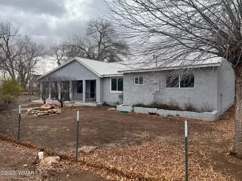 220 S Seventh W, Saint Johns, AZ 85936