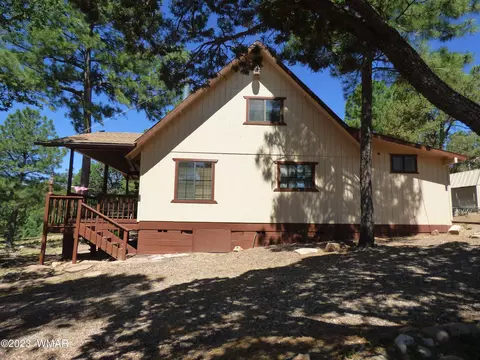 6239 Loggers Ln, Show Low, AZ 85901