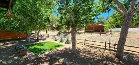 2319 S Buffalo Loop, Overgaard, AZ 85933 photo 39