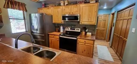 2319 S Buffalo Loop, Overgaard, AZ 85933 photo 17