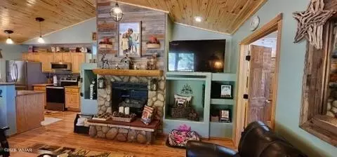 2319 S Buffalo Loop, Overgaard, AZ 85933 photo 8