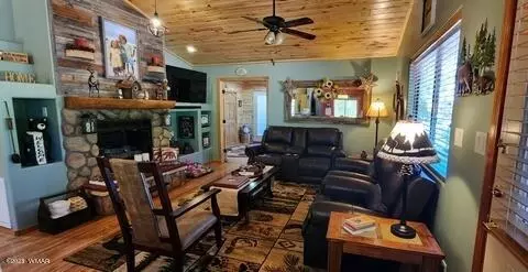 2319 S Buffalo Loop, Overgaard, AZ 85933 photo 10