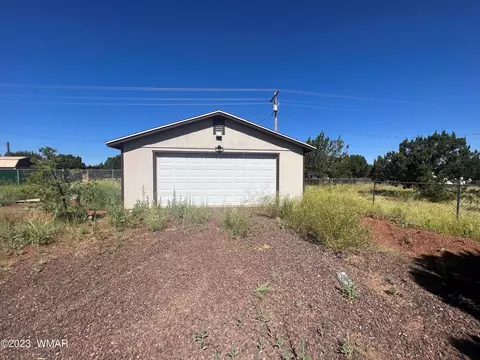 137 Co Rd 3148 Rd, Vernon, AZ 85940