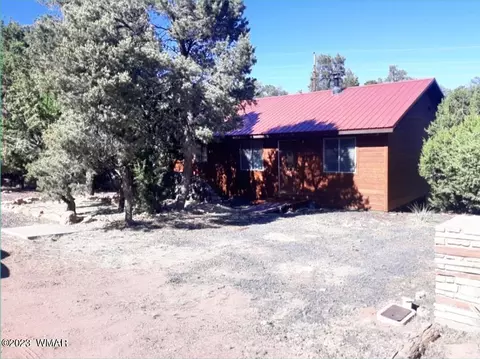 3521 Deer Track Trl, Overgaard, AZ 85933