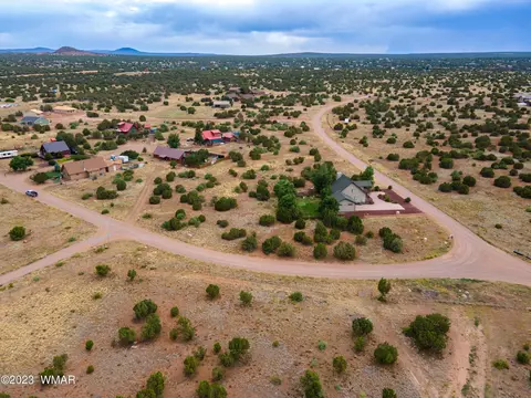 8567 Airport Dr, Show Low, AZ 85901