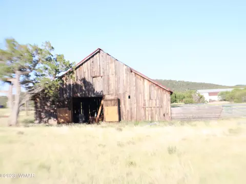 2 N3283, Vernon, AZ 85940