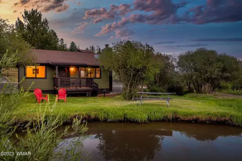 87 Main St #3, Greer, AZ 85927