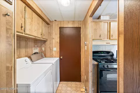 2900 Pine Rim Rd, Overgaard, AZ 85933 photo 13