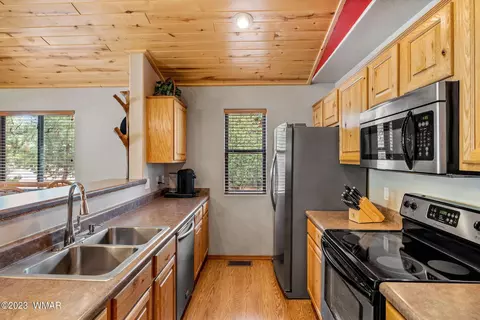 Undisclosed, Overgaard, AZ 85933 photo 9