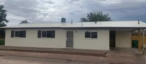 720 4th Ave, Holbrook, AZ 86025