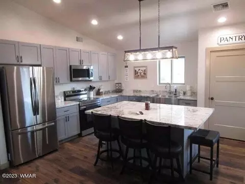 2235 Sitgreaves, Overgaard, AZ 85933 photo 2