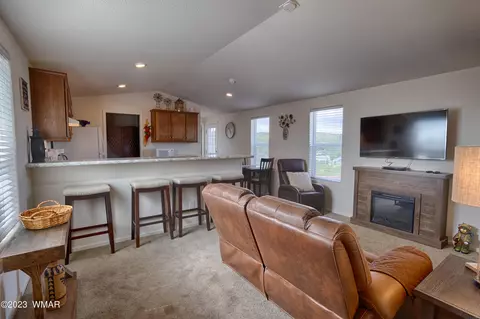 6241 Apache Trl, Show Low, AZ 85901 photo 3