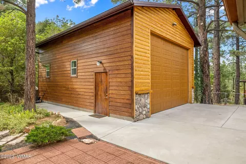 3304 Pine Ridge Dr, Overgaard, AZ 85933 photo 25