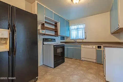 334 S Pima St, Springerville, AZ 85938 photo 8
