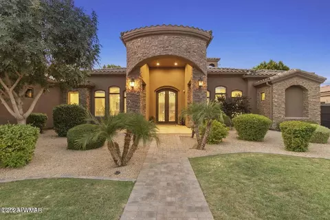 6032 W Victoria Pl, Chandler, AZ 85226