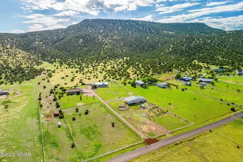 View/Area - 831 S Juniper St, Eagar, AZ 85925 photo 4 of 8