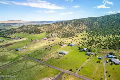 View/Area - 831 S Juniper St, Eagar, AZ 85925 photo 6 of 8
