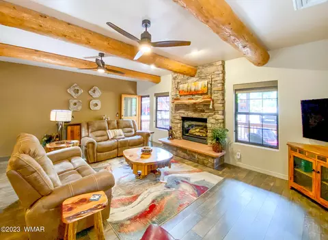 2560 Village Dr, Pinetop, AZ 85935