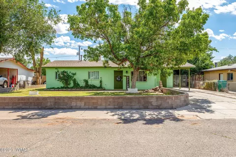 110 Encanto Dr, Holbrook, AZ 86025