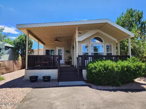 2251 Old Crooks Trl, Overgaard, AZ 85933