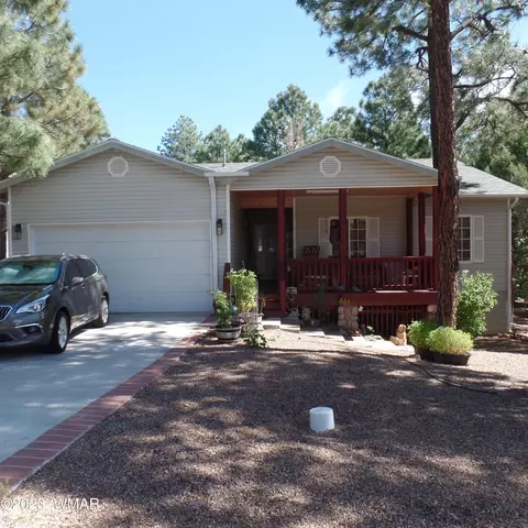 81 N 14th Dr, Show Low, AZ 85901