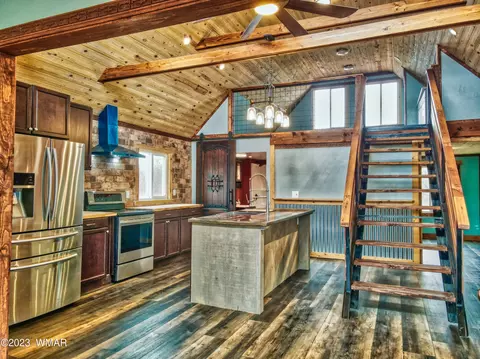 8482 Elkhorn Dr, Show Low, AZ 85901