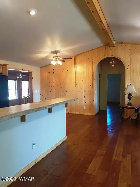 2082 Forest Park Dr, Overgaard, AZ 85933 photo 7
