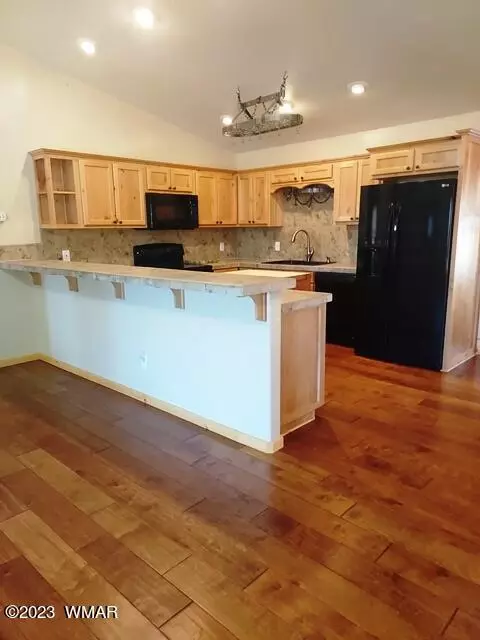 2082 Forest Park Dr, Overgaard, AZ 85933 photo 21