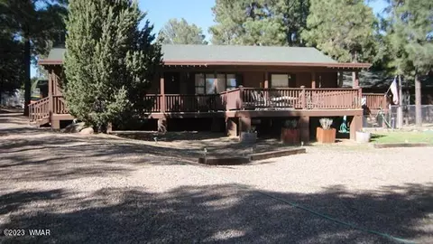 2082 Forest Park Dr, Overgaard, AZ 85933