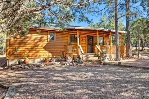 2240 Forest Park Dr, Overgaard, AZ 85933