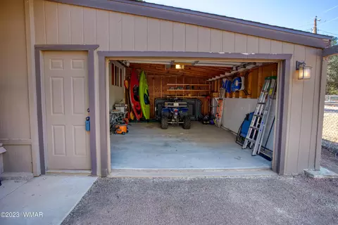 2129 Chevelon Rd, Overgaard, AZ 85933 photo 13