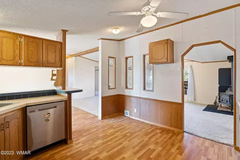 2163 Meadow Ln, Overgaard, AZ 85933 photo 11
