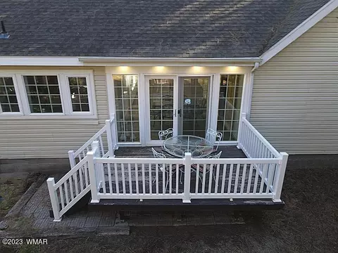 Exterior - 2978 Windmill Ln, Overgaard, AZ 85933 photo 5 of 13