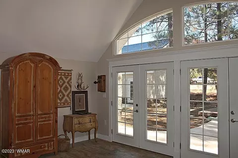 Entry Way - 2978 Windmill Ln, Overgaard, AZ 85933 photo 1 of 2