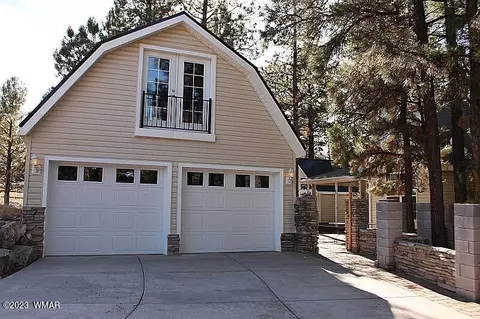 Exterior - 2978 Windmill Ln, Overgaard, AZ 85933 photo 3 of 13