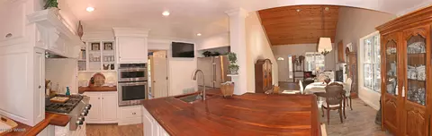 Kitchen - 2978 Windmill Ln, Overgaard, AZ 85933 photo 1 of 6