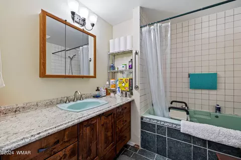 Bath - 1010 E 1st St, Eagar, AZ 85925 photo 3 of 3