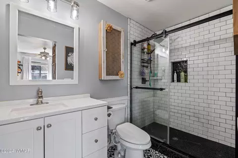 Bath - 1010 E 1st St, Eagar, AZ 85925 photo 1 of 3