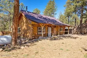 Exterior - 33 N 2058, Alpine, AZ 85920 photo 3 of 8