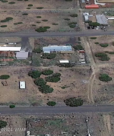 8 Crest Ln, Concho, AZ 85924