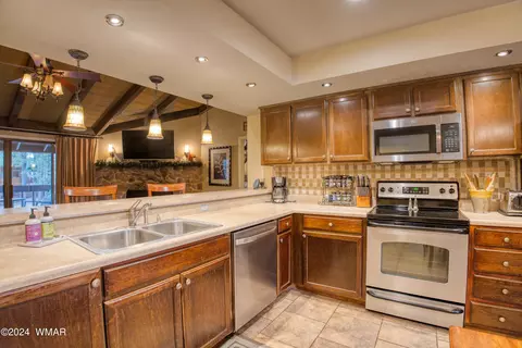 2578 Thunderbolt Cir #16A, Pinetop, AZ 85935