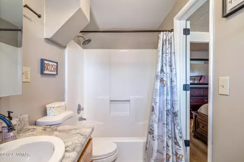 Bath - 475 E 4th St, Eagar, AZ 85925 photo 2 of 3