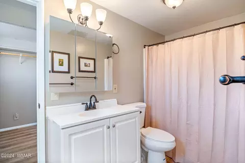 Bath - 475 E 4th St, Eagar, AZ 85925 photo 3 of 3