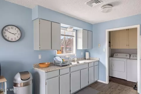Kitchen - 706 S Elm Ln, Eagar, AZ 85925 photo 1 of 2