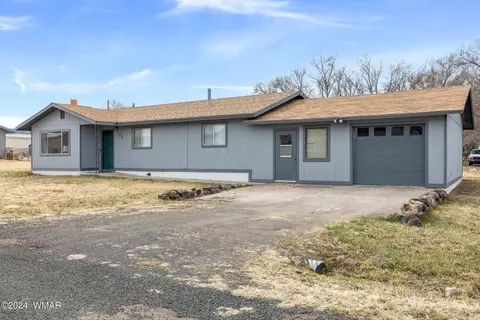 706 S Elm Ln, Eagar, AZ 85925