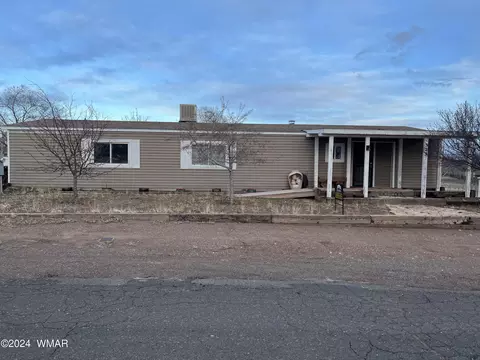 325 W 9th, Saint Johns, AZ 85936
