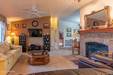 31 Timber Ridge Loop, Show Low, AZ 85901 photo 4