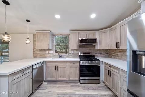 2897 Paint Pony Ln, Overgaard, AZ 85933 photo 14