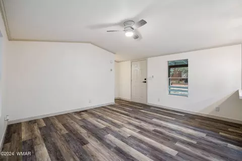 2897 Paint Pony Ln, Overgaard, AZ 85933 photo 8