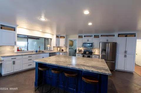 Kitchen - 1127 Timberline Dr, Eagar, AZ 85925 photo 3 of 4